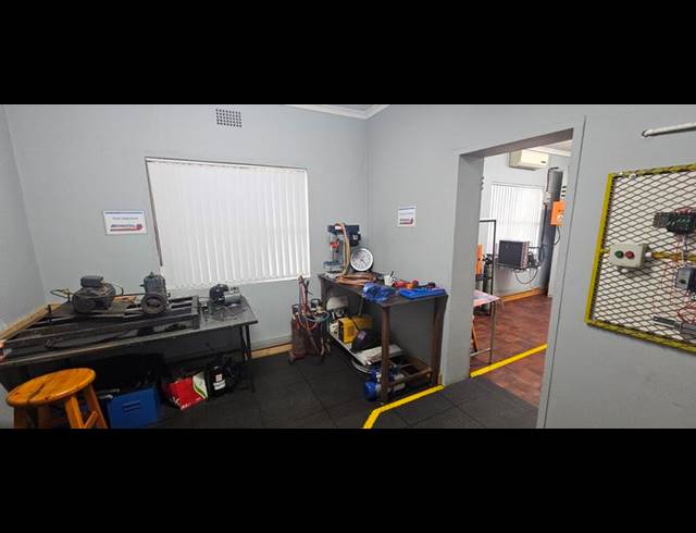 BUSINESS FOR SALE IN THREE RIVERS